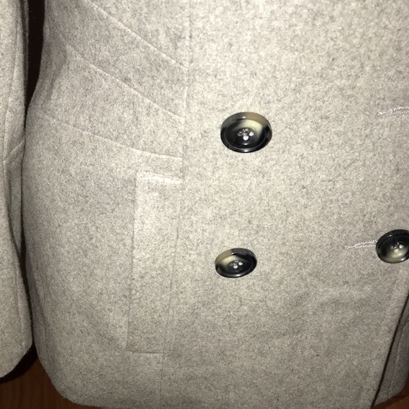 Coat - Picture 5 of 5